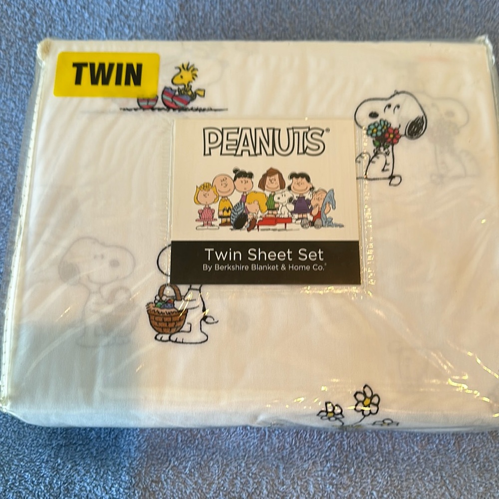 Peanuts twin sheet set